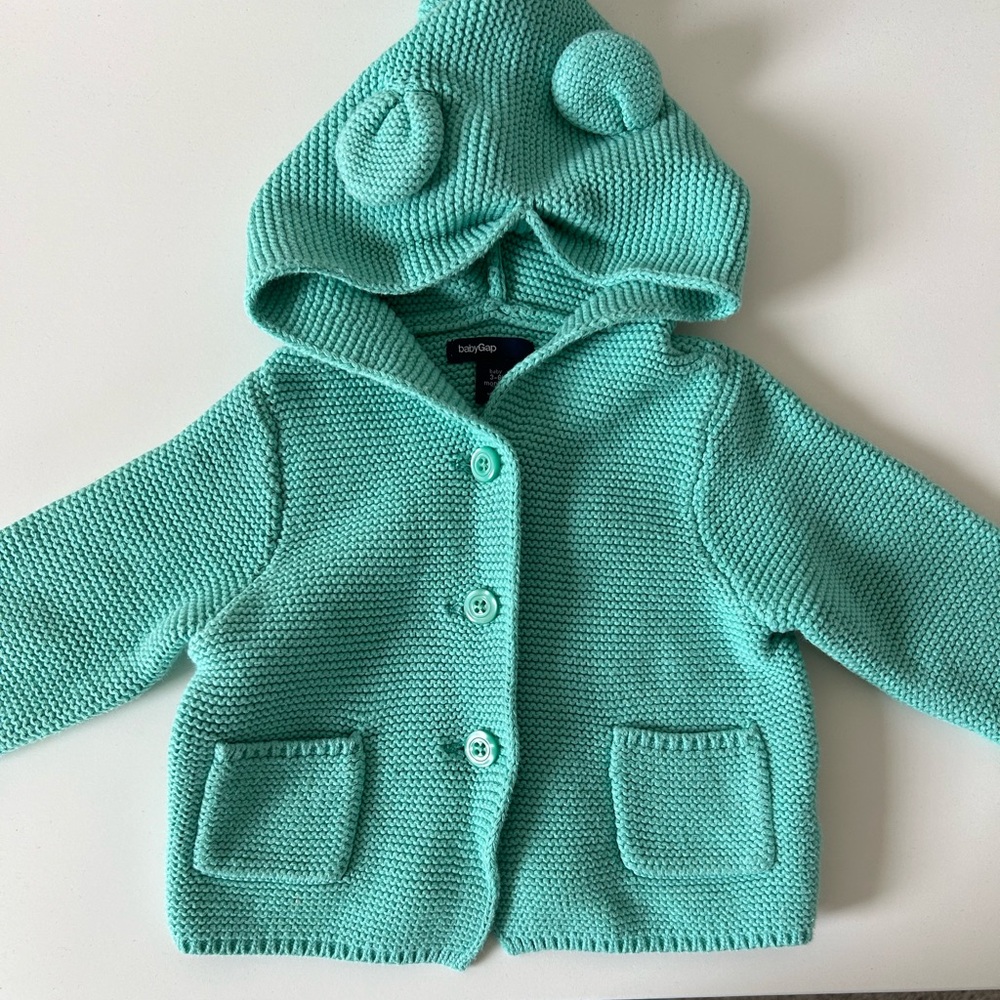 Gap baby bear hoodie sweater 3-6m